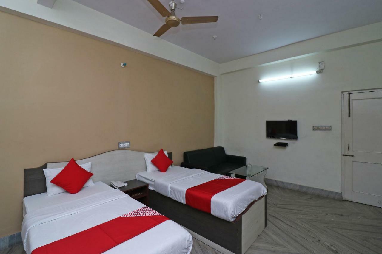 Oyo 37989 Hotel Debarshi Bankura Номер фото