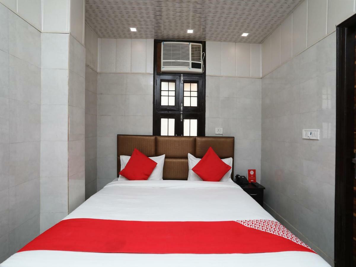 Oyo 37989 Hotel Debarshi Bankura Экстерьер фото